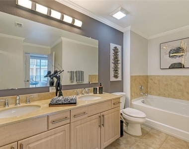 1064 N Tamiami Trail - Photo Thumbnail 16
