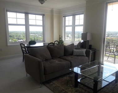 750 N Tamiami Trail - Photo Thumbnail 9