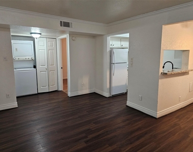 12647 Ashford Meadow Drive - Photo Thumbnail 2