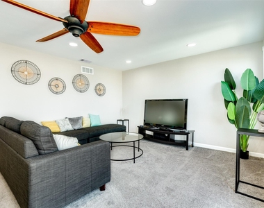 4421 Pelican Road - Photo Thumbnail 10