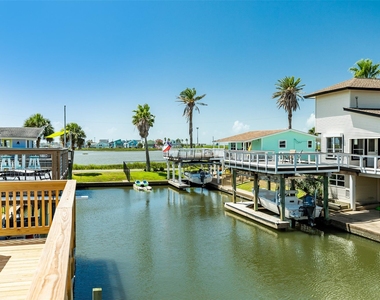 4421 Pelican Road - Photo Thumbnail 5