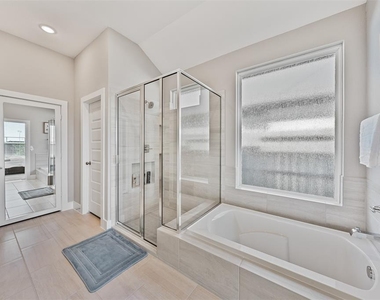 29635 Burcreek - Photo Thumbnail 15