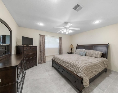14702 Westway Lane - Photo Thumbnail 23