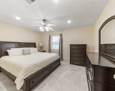 14702 Westway Lane - Photo Thumbnail 21