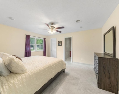 14702 Westway Lane - Photo Thumbnail 18