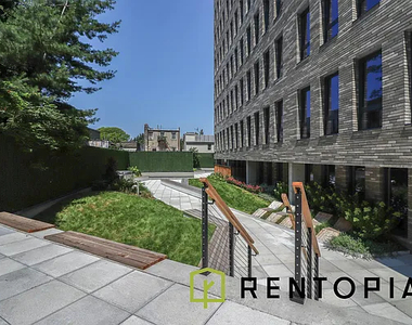 130 Hope Street - Photo Thumbnail 7