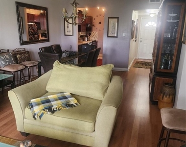 7500 Nw 4th Place - Photo Thumbnail 8