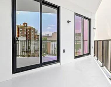 22 Frost Street - Photo Thumbnail 1