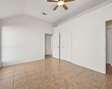 1602 Develon Drive - Photo Thumbnail 15