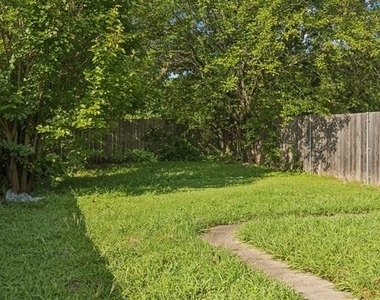 1602 Develon Drive - Photo Thumbnail 18