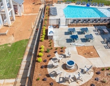 104 Herrings Green Loop - Photo Thumbnail 33