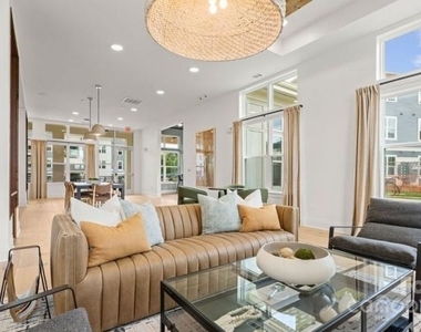 104 Herrings Green Loop - Photo Thumbnail 2