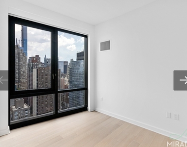 West 60th Street - Photo Thumbnail 15