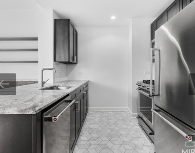 West 60th Street - Photo Thumbnail 8