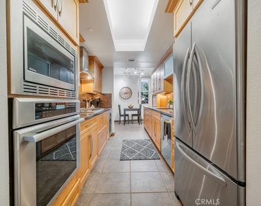 171 N Church Lane - Photo Thumbnail 7