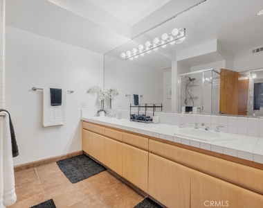 171 N Church Lane - Photo Thumbnail 3