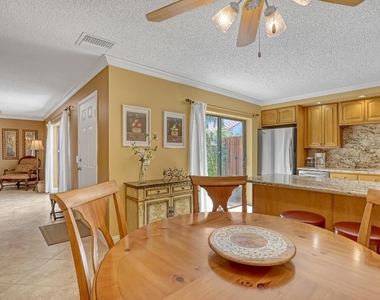 131 Ocean Cove Drive - Photo Thumbnail 7