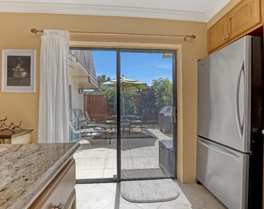131 Ocean Cove Drive - Photo Thumbnail 9