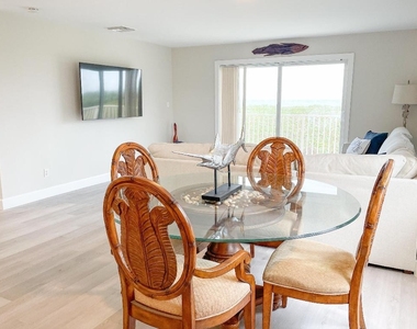 1550 S Ocean Drive - Photo Thumbnail 7