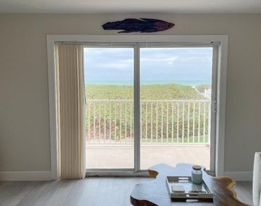 1550 S Ocean Drive - Photo Thumbnail 8
