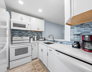 3851 N Ocean Boulevard - Photo Thumbnail 5