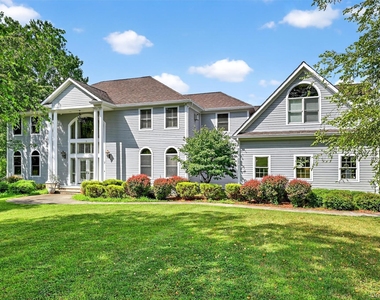 7 Paiges Way - Photo Thumbnail 2