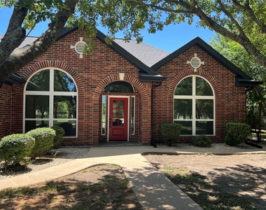 117 Cotton Rows Ln - Photo Thumbnail 2