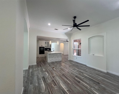 117 Cotton Rows Ln - Photo Thumbnail 13