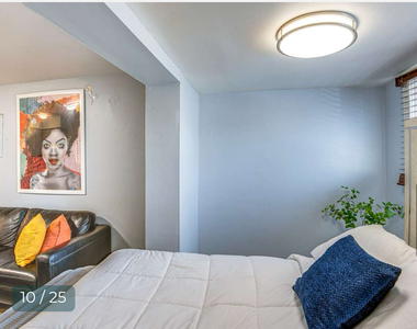 8136 S Kedzie Avenue - Photo Thumbnail 2