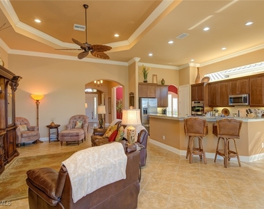 28352 Altessa Way - Photo Thumbnail 15