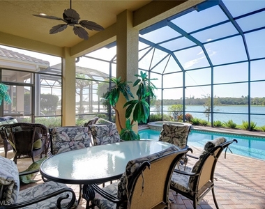 28352 Altessa Way - Photo Thumbnail 4