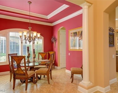 28352 Altessa Way - Photo Thumbnail 6