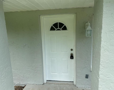 13678 Se 55th Avenue - Photo Thumbnail 9