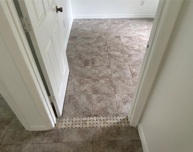 13678 Se 55th Avenue - Photo Thumbnail 17