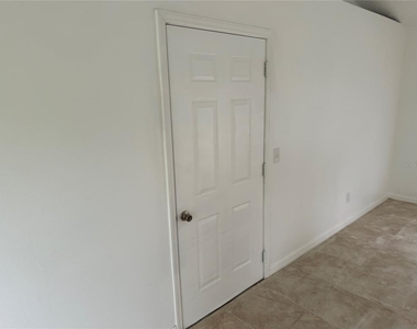 13678 Se 55th Avenue - Photo Thumbnail 8