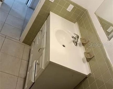 2524 Congress Street - Photo Thumbnail 10