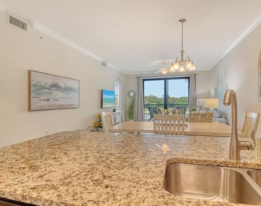 17006 Vardon Terrace - Photo Thumbnail 19