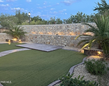 14258 Loma Esmeralda - Photo Thumbnail 12