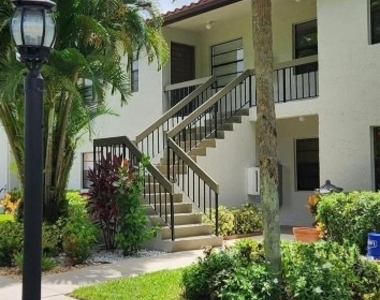9319 Pecky Cypress Lane - Photo Thumbnail 12