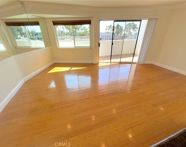 100 Cliff Drive - Photo Thumbnail 35
