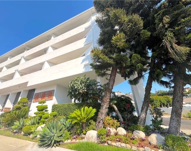 100 Cliff Drive - Photo Thumbnail 25
