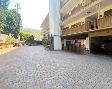 100 Cliff Drive - Photo Thumbnail 14