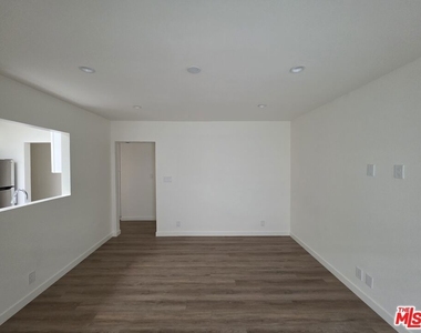 2908 W 141st Place - Photo Thumbnail 31