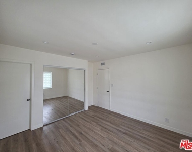 2908 W 141st Place - Photo Thumbnail 40