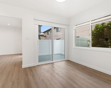 2908 W 141st Place - Photo Thumbnail 9