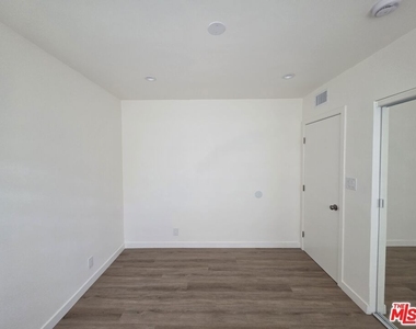 2908 W 141st Place - Photo Thumbnail 51