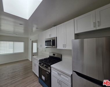 2908 W 141st Place - Photo Thumbnail 18