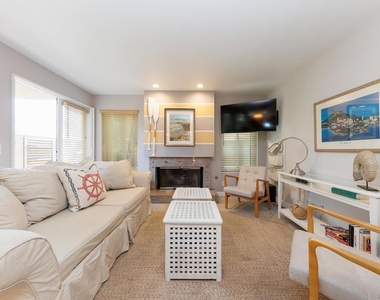 8132 Camino Del Sol - Photo Thumbnail 1