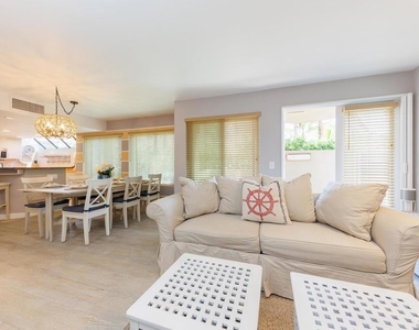 8132 Camino Del Sol - Photo Thumbnail 14