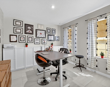 3518 Carriage Pointe Circle - Photo Thumbnail 11